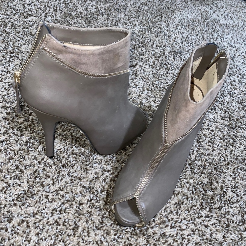 Grey Heals